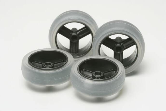 Mini 4WD GUP #366 Large Diameter Carbon Wheel Set (with Soft Slick Tires)